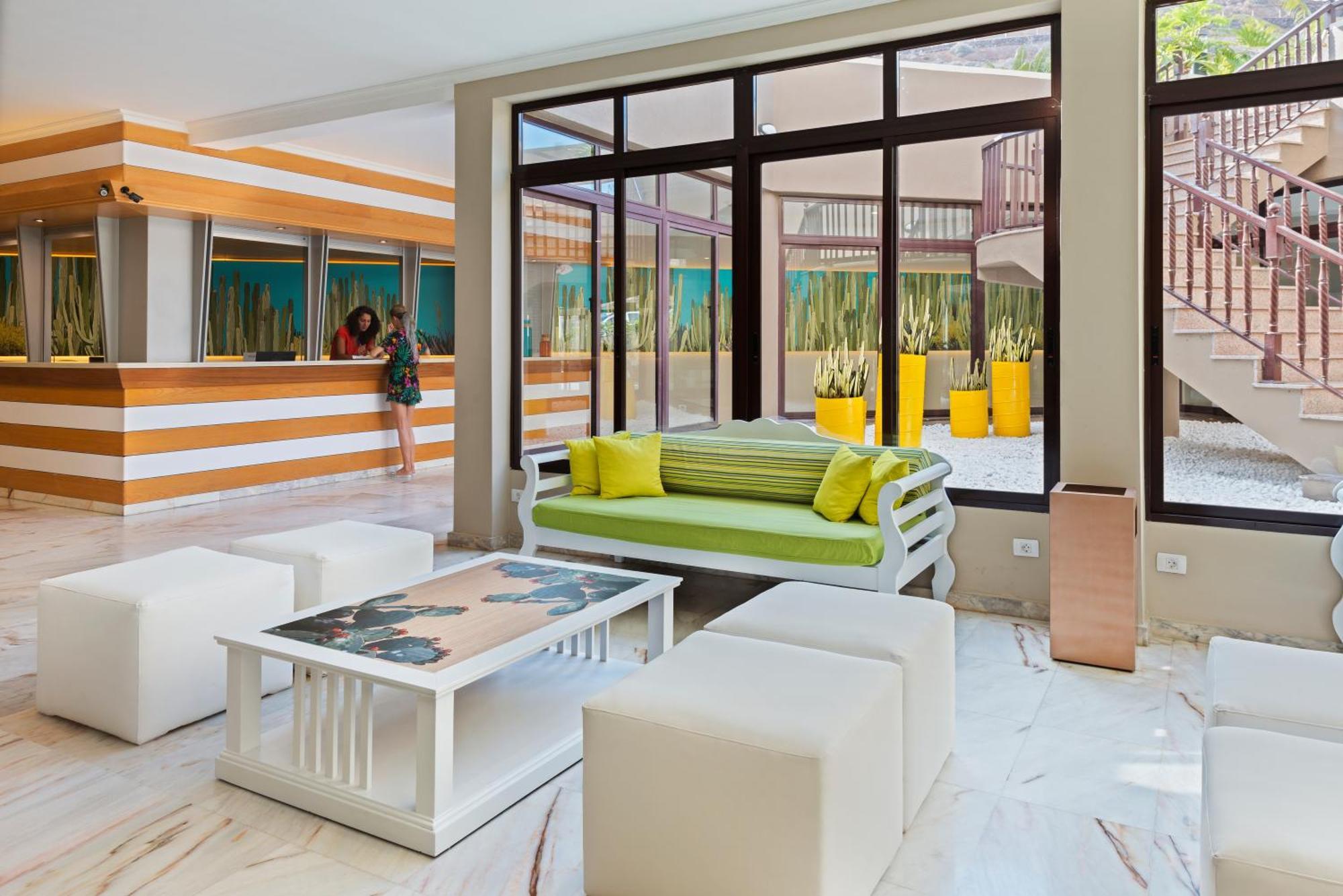 Saint George Appartement Playa de las Américas Buitenkant foto